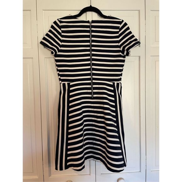 Express striped short sleeve mini dress size 4 - Picture 6 of 9